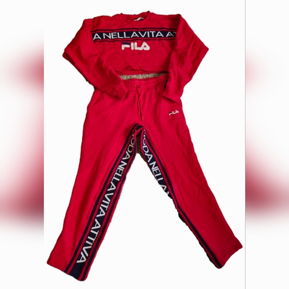 2 Piece Sweater Set. Crop Hoodie & Sweatpants. - Picture 3 of 3